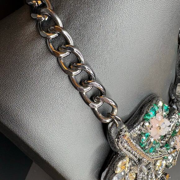 Aldo Floral Rhinestone Statement Bib Necklace Gunmetal Gray and Pink 14"/2" - Picture 3 of 6